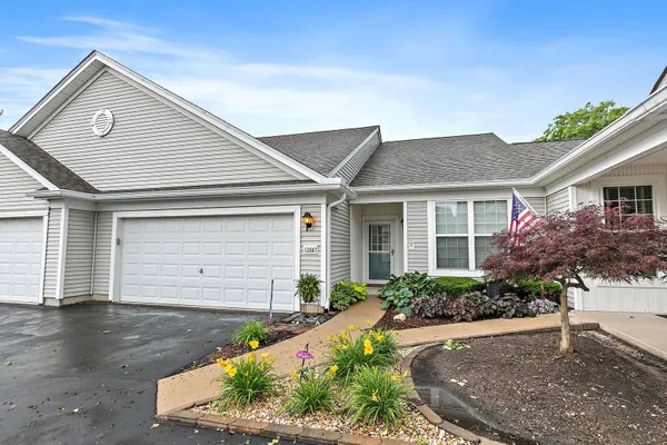 Property Slideshow image 2 of 26 | 12587 rock island trl, Huntley, IL, 60142
