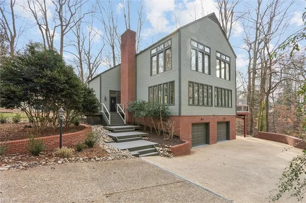 Property Slideshow image 2 of 50 | 16 mile crse, Williamsburg, VA, 23185