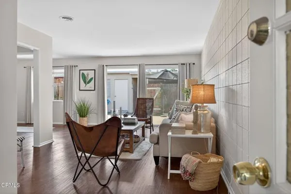 Property Slideshow image 3 of 35 | 20 w fiesta grn, Port Hueneme, CA, 93041