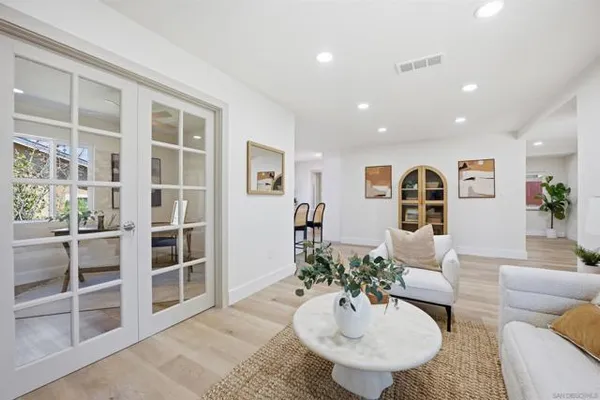 Property Slideshow image 3 of 28 | 12097 pastoral rd, Rancho Bernardo (San Diego), CA, 92128