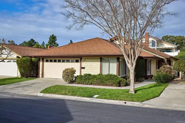 Property Slideshow image 3 of 54 | 1128 calle del baston, San Marcos, CA, 92078
