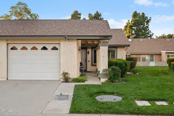 Property Slideshow image 2 of 31 | 17207 village 17 17, Camarillo, CA, 93012