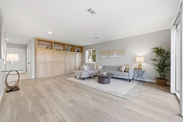 Property Slideshow image 2 of 34 | 3808 vista campana 29, Oceanside, CA, 92057