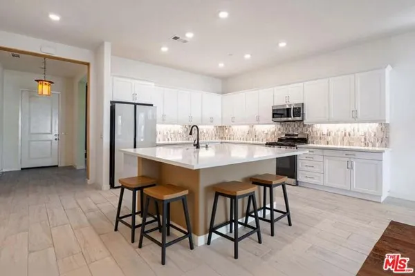 Property Slideshow image 3 of 26 | 3402 via leonardo, Palm Desert, CA, 92260