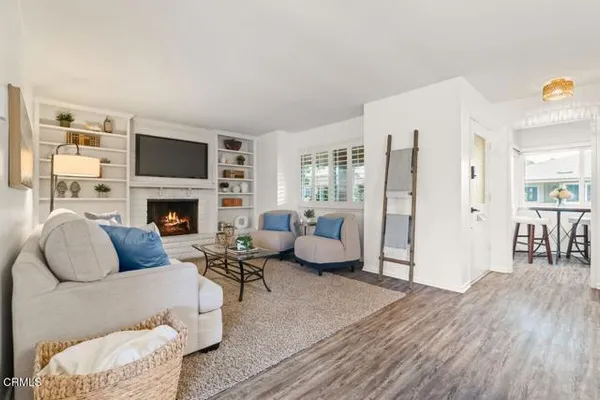 Property Slideshow image 3 of 60 | 269 e elfin grn, Port Hueneme, CA, 93041