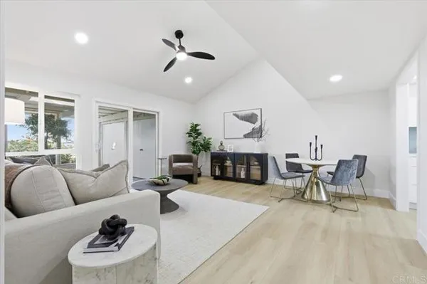 Property Slideshow image 3 of 24 | 3685 vista campana 21, Oceanside, CA, 92057