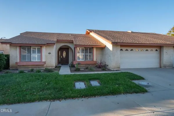 Property Slideshow image 3 of 40 | 34121 village 34 34, Camarillo, CA, 93012