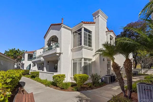 Property Slideshow image 2 of 39 | 3335 genoa way 111, Oceanside, CA, 92056