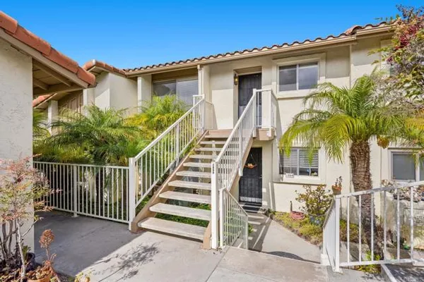 Property Slideshow image 3 of 40 | 1866 forestdale dr, Encinitas, CA, 92024