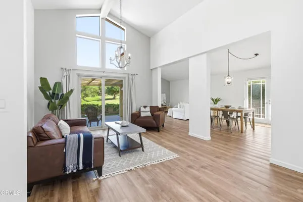 Property Slideshow image 3 of 60 | 6089 san dimas ave, Camarillo, CA, 93012