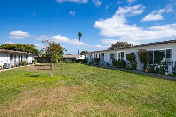 Property Slideshow image 3 of 30 | 3890 vista campana 78, Oceanside, CA, 92057