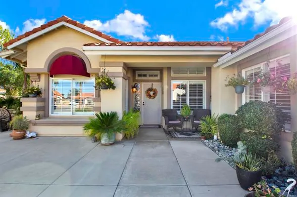 Property Slideshow image 2 of 33 | 1790 almond tree st, Hemet, CA, 92545