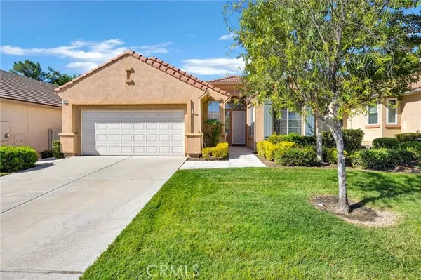 Property Slideshow image 2 of 42 | 29243 hidden lake dr, Menifee, CA, 92584