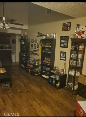 Property Slideshow image 3 of 4 | 19269 elm dr, Apple Valley, CA, 92308