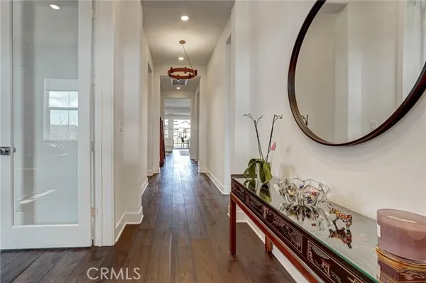 Property Slideshow image 2 of 19 | 24537 via sendero, Valencia (Santa Clarita), CA, 91354