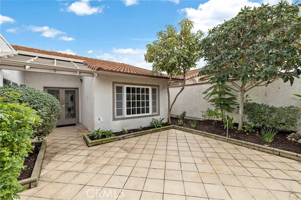 Property Slideshow image 2 of 36 | 5092 tero, Laguna Woods, CA, 92637