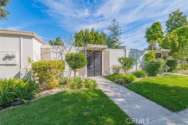 Property Slideshow image 2 of 24 | 319 avenida carmel b, Laguna Woods, CA, 92637