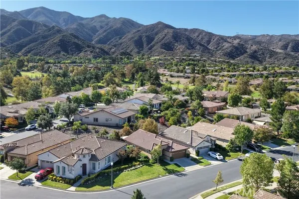 Property Slideshow image 3 of 59 | 24295 big bear ln, Corona, CA, 92883