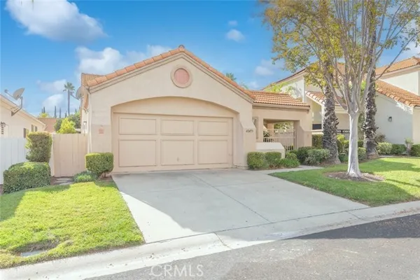 Property Slideshow image 2 of 50 | 40493 via estrada, Murrieta, CA, 92562