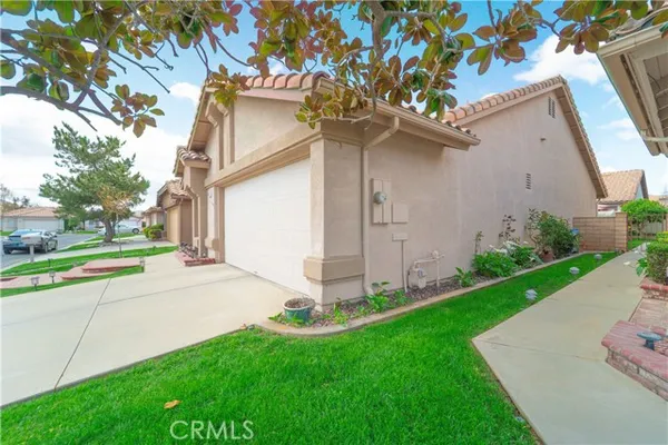 Property Slideshow image 3 of 18 | 1297 green island st, Banning, CA, 92220