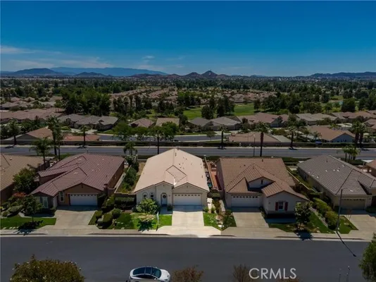 Property Slideshow image 3 of 36 | 28433 oasis view cir, Menifee, CA, 92584
