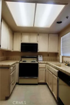 Property Slideshow image 2 of 17 | 19111 palo verde dr, Apple Valley, CA, 92308