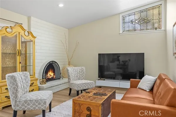 Property Slideshow image 3 of 24 | 27881 via silva, Mission Viejo, CA, 92692