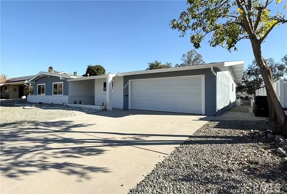 Property Slideshow image 3 of 4 | 28714 portsmouth dr, Menifee, CA, 92586