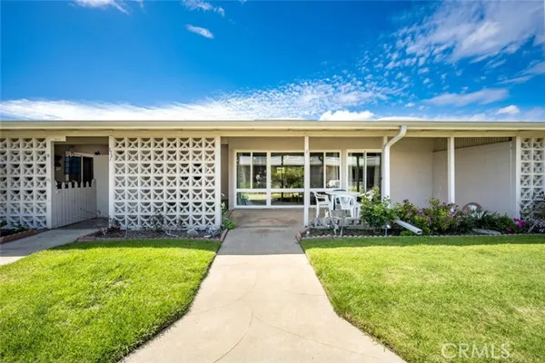 Property Slideshow image 2 of 34 | 1075 brookline rd, Seal Beach, CA, 90740