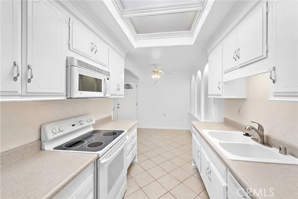 Property Slideshow image 3 of 44 | 2276 via o, Laguna Woods, CA, 92637