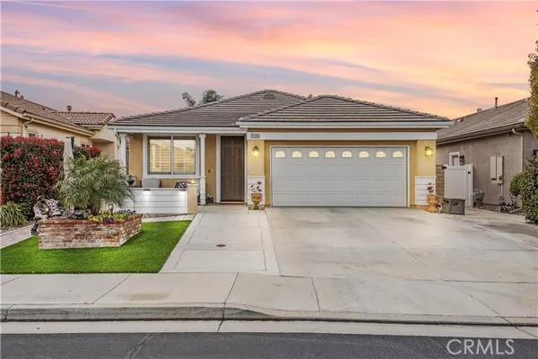 Property Slideshow image 3 of 40 | 30283 moon star cir, Menifee, CA, 92584