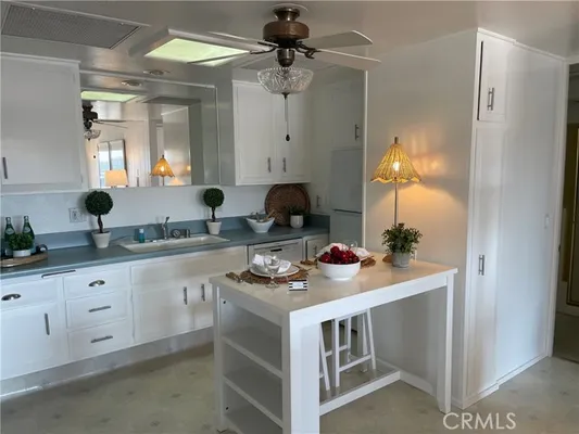 Property Slideshow image 3 of 37 | 1421 golden rain rd 4 87f, Seal Beach, CA, 90740