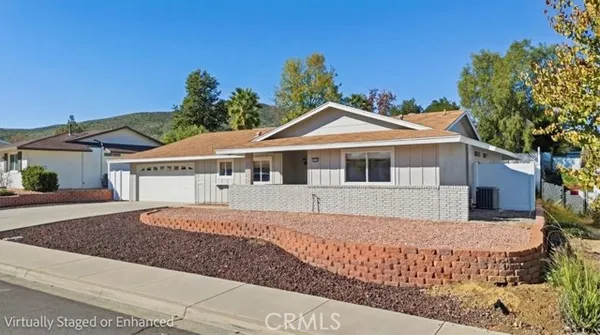 Property Slideshow image 3 of 34 | 25720 warwick rd, Menifee, CA, 92586