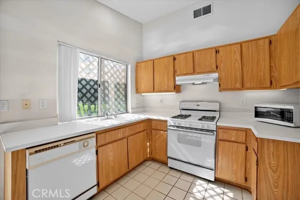 Property Slideshow image 3 of 15 | 10497 bel air dr, Cherry Valley, CA, 92223