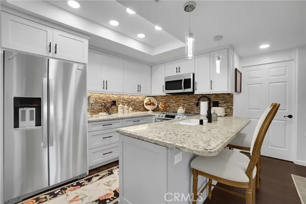 Property Slideshow image 3 of 12 | 1371 oakmont rd apt 150k, Seal Beach, CA, 90740