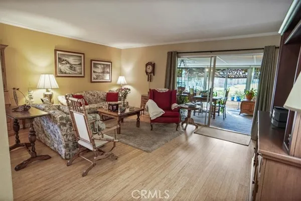 Property Slideshow image 3 of 36 | 19334 oak xing, Newhall (Santa Clarita), CA, 91321