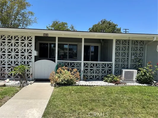 Property Slideshow image 3 of 22 | 13881 thunderbird dr apt 66h, Seal Beach, CA, 90740