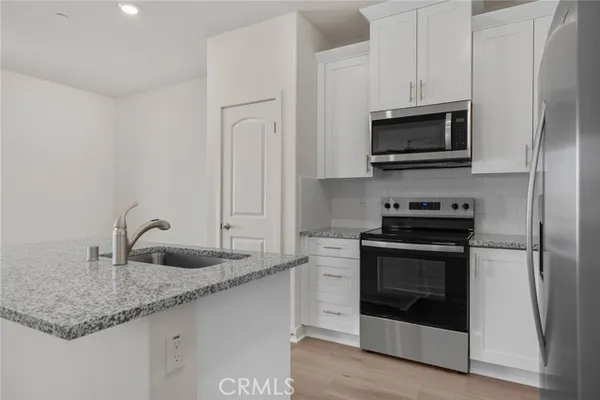 Property Slideshow image 2 of 7 | 14840 indigo rd, Apple Valley, CA, 92307