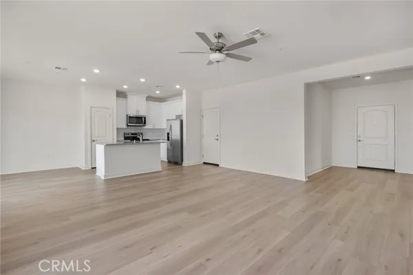 Property Slideshow image 2 of 7 | 14865 indigo rd, Apple Valley, CA, 92307