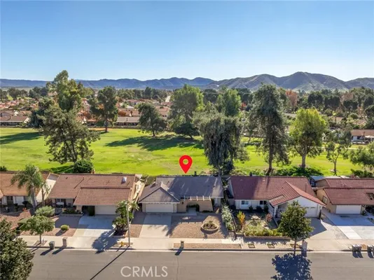 Property Slideshow image 2 of 40 | 2125 silver oak way, Hemet, CA, 92545