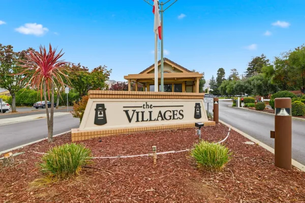 Property Slideshow image 2 of 33 | 5065 cribari blfs, San Jose, CA, 95135