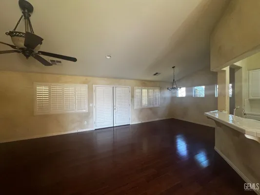 Property Slideshow image 3 of 15 | 9800 cabbage rose ave, Bakersfield, CA, 93311