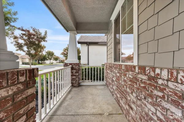 Property Slideshow image 3 of 54 | 12010 winger st, Bakersfield, CA, 93312