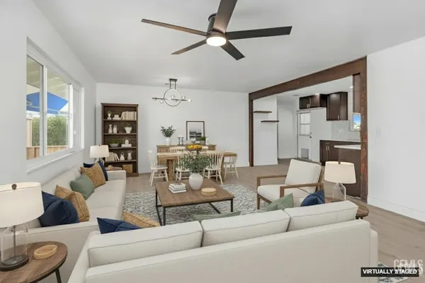 Property Slideshow image 2 of 20 | 6104 bel aire way, Bakersfield, CA, 93309