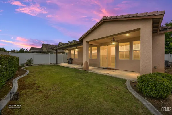 Property Slideshow image 2 of 44 | 12009 french park ln, Bakersfield, CA, 93312