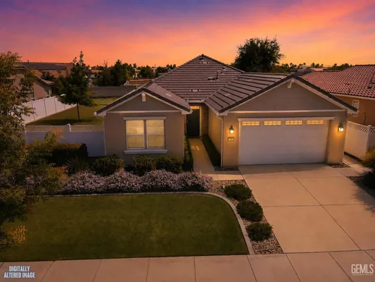 Property Slideshow image 3 of 58 | 14204 ebrington dr, Bakersfield, CA, 93311