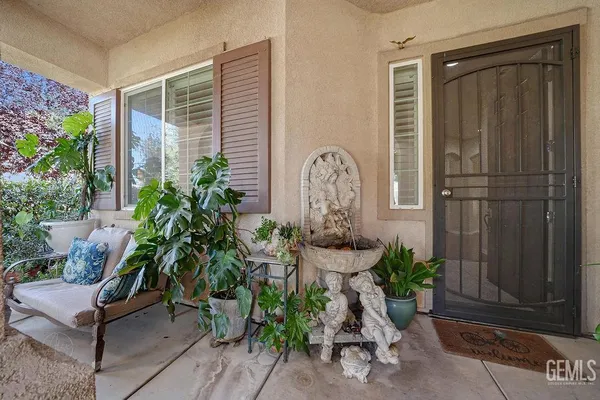 Property Slideshow image 3 of 29 | 13308 sterling heights dr, Bakersfield, CA, 93306