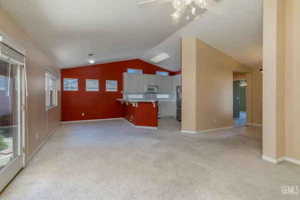 Property Slideshow image 3 of 30 | 9817 cinderella ave, Bakersfield, CA, 93311