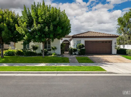 Property Slideshow image 2 of 28 | 12301 winger st, Bakersfield, CA, 93312