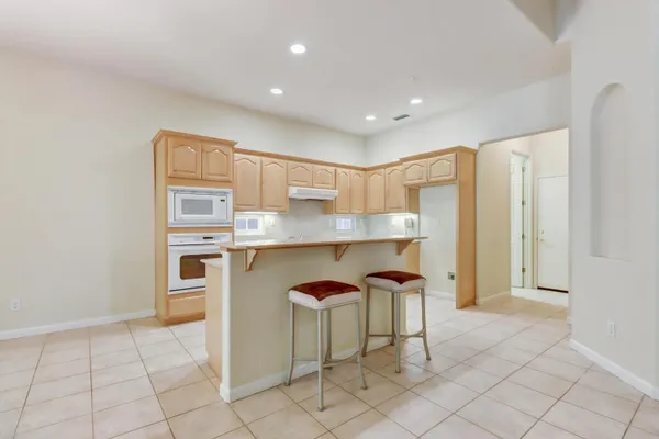 Property Slideshow image 2 of 25 | 3501 saberton ct, Rocklin, CA, 95765